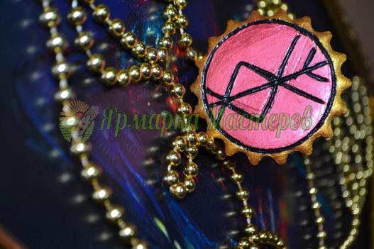 <div style=margin-left:10px><h1>Руно-камень «Преуспевание»</h1><p><a href="/catalog/ezoterika/">Езотерика</a> » <a href="/catalog/ezoterika/raznoe/">Рiзне</a></p><i class="fa fa-map-marker"></i> Киевская область, Киев<br /><br /><div class="socdata"><script src="//yastatic.net/es5-shims/0.0.2/es5-shims.min.js"></script>
                                            <script src="//yastatic.net/share2/share.js"></script>
                                            <div class="ya-share2" data-services="facebook,gplus,twitter,lj,viber,whatsapp,skype" data-counter=""></div></div>