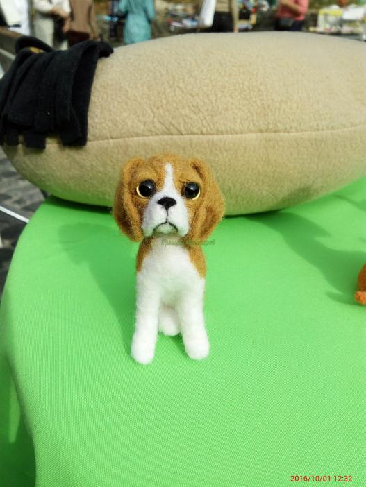 <div style=margin-left:10px><h1>игрушки из шерсти</h1><p><a href="/catalog/ukrasheniya/">Прикраси</a> » <a href="/catalog/ukrasheniya/igrushki/">Iграшки</a></p><i class="fa fa-map-marker"></i> Киевская область, Киев<br /><br /><div class="socdata"><script src="//yastatic.net/es5-shims/0.0.2/es5-shims.min.js"></script>
                                            <script src="//yastatic.net/share2/share.js"></script>
                                            <div class="ya-share2" data-services="facebook,gplus,twitter,lj,viber,whatsapp,skype" data-counter=""></div></div>