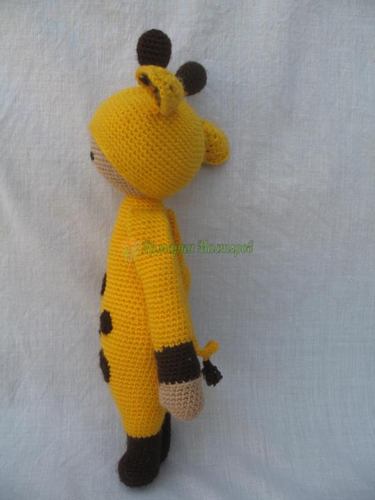 <div style=margin-left:10px><h1>Жирафик Фибион</h1><p><a href="/catalog/igrushki/">Iграшки</a> » <a href="/catalog/igrushki/kukly/">Кукли</a></p><i class="fa fa-map-marker"></i> Херсонская область, <br /><br /><div class="socdata"><script src="//yastatic.net/es5-shims/0.0.2/es5-shims.min.js"></script>
                                            <script src="//yastatic.net/share2/share.js"></script>
                                            <div class="ya-share2" data-services="facebook,gplus,twitter,lj,viber,whatsapp,skype" data-counter=""></div></div>