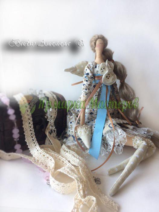 <div style=margin-left:10px><h1>Кукла Тильда </h1><p><a href="/catalog/igrushki/">Iграшки</a> » <a href="/catalog/igrushki/kukly/">Кукли</a></p><i class="fa fa-map-marker"></i> Днепропетровская область, Днепропетровск<br /><br /><div class="socdata"><script src="//yastatic.net/es5-shims/0.0.2/es5-shims.min.js"></script>
                                            <script src="//yastatic.net/share2/share.js"></script>
                                            <div class="ya-share2" data-services="facebook,gplus,twitter,lj,viber,whatsapp,skype" data-counter=""></div></div>