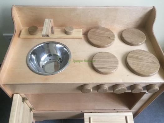 <div style=margin-left:10px><h1>Игра для девочки </h1><p><a href="/catalog/ukrasheniya/">Прикраси</a> » <a href="/catalog/ukrasheniya/igrushki/">Iграшки</a></p><i class="fa fa-map-marker"></i> Киевская область, Киев<br /><br /><div class="socdata"><script src="//yastatic.net/es5-shims/0.0.2/es5-shims.min.js"></script>
                                            <script src="//yastatic.net/share2/share.js"></script>
                                            <div class="ya-share2" data-services="facebook,gplus,twitter,lj,viber,whatsapp,skype" data-counter=""></div></div>