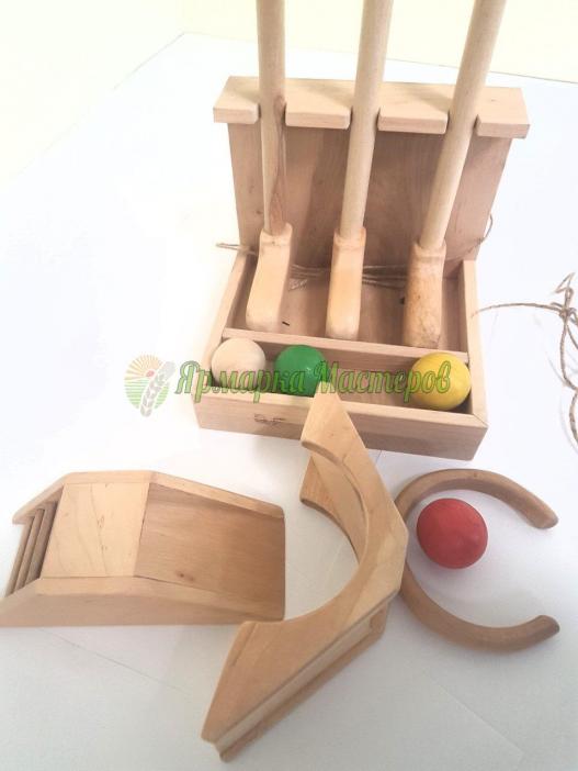 <div style=margin-left:10px><h1>Игра "Мини-гольф"</h1><p><a href="/catalog/podarki--suveniry/">Подарунки, сувеніри</a> » <a href="/catalog/podarki--suveniry/igrushki/">Iграшки</a></p><i class="fa fa-map-marker"></i> Киевская область, Киев<br /><br /><div class="socdata"><script src="//yastatic.net/es5-shims/0.0.2/es5-shims.min.js"></script>
                                            <script src="//yastatic.net/share2/share.js"></script>
                                            <div class="ya-share2" data-services="facebook,gplus,twitter,lj,viber,whatsapp,skype" data-counter=""></div></div>