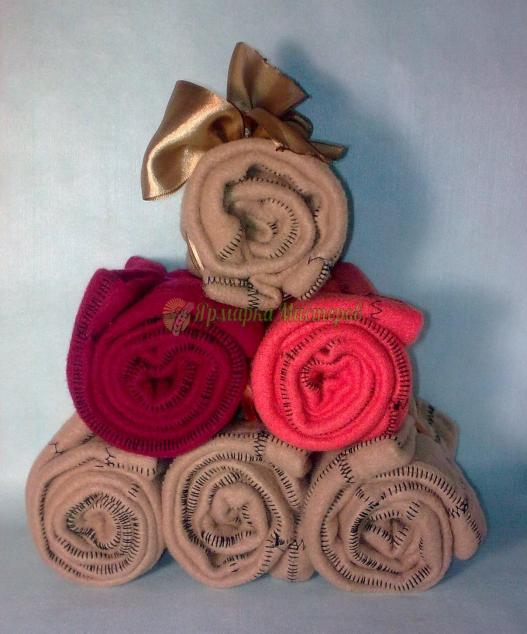 <div style=margin-left:10px><h1>Флисовые носки</h1><p><a href="/catalog/podarki--suveniry/">Подарунки, сувеніри</a> » <a href="/catalog/podarki--suveniry/podarki/">Подарунки</a></p><i class="fa fa-map-marker"></i> Днепропетровская область, Днепропетровск<br /><br /><div class="socdata"><script src="//yastatic.net/es5-shims/0.0.2/es5-shims.min.js"></script>
                                            <script src="//yastatic.net/share2/share.js"></script>
                                            <div class="ya-share2" data-services="facebook,gplus,twitter,lj,viber,whatsapp,skype" data-counter=""></div></div>