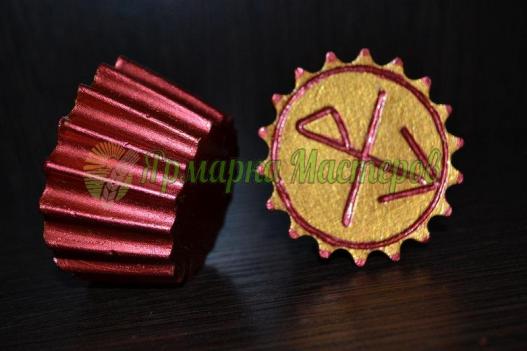 <div style=margin-left:10px><h1>Рунический камень «Всеобщее признание, любовь»</h1><p><a href="/catalog/ezoterika/">Езотерика</a> » <a href="/catalog/ezoterika/raznoe/">Рiзне</a></p><i class="fa fa-map-marker"></i> Киевская область, Киев<br /><br /><div class="socdata"><script src="//yastatic.net/es5-shims/0.0.2/es5-shims.min.js"></script>
                                            <script src="//yastatic.net/share2/share.js"></script>
                                            <div class="ya-share2" data-services="facebook,gplus,twitter,lj,viber,whatsapp,skype" data-counter=""></div></div>