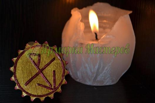 <div style=margin-left:10px><h1>Рунический камень «Всеобщее признание, любовь»</h1><p><a href="/catalog/ezoterika/">Езотерика</a> » <a href="/catalog/ezoterika/raznoe/">Рiзне</a></p><i class="fa fa-map-marker"></i> Киевская область, Киев<br /><br /><div class="socdata"><script src="//yastatic.net/es5-shims/0.0.2/es5-shims.min.js"></script>
                                            <script src="//yastatic.net/share2/share.js"></script>
                                            <div class="ya-share2" data-services="facebook,gplus,twitter,lj,viber,whatsapp,skype" data-counter=""></div></div>