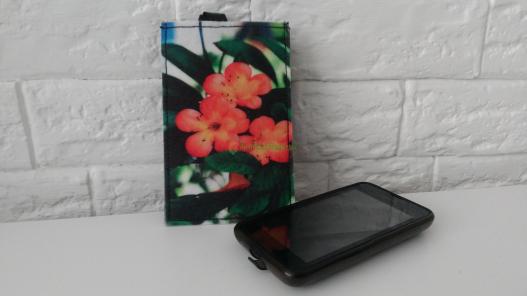 <div style=margin-left:10px><h1>Чехол для телефона из фетра</h1><p><a href="/catalog/ukrasheniya/">Прикраси</a> » <a href="/catalog/ukrasheniya/aksessuary/">Аксесуари</a></p><i class="fa fa-map-marker"></i> Донецкая область, Артемовск<br /><br /><div class="socdata"><script src="//yastatic.net/es5-shims/0.0.2/es5-shims.min.js"></script>
                                            <script src="//yastatic.net/share2/share.js"></script>
                                            <div class="ya-share2" data-services="facebook,gplus,twitter,lj,viber,whatsapp,skype" data-counter=""></div></div>