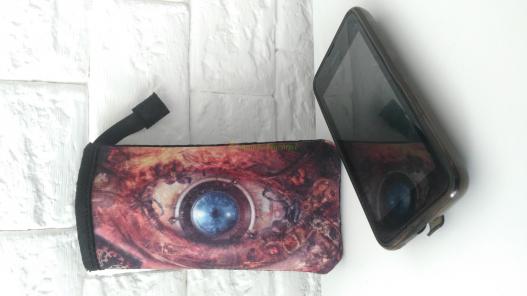 <div style=margin-left:10px><h1>Чехол для телефона из фетра</h1><p><a href="/catalog/ukrasheniya/">Прикраси</a> » <a href="/catalog/ukrasheniya/aksessuary/">Аксесуари</a></p><i class="fa fa-map-marker"></i> Донецкая область, Артемовск<br /><br /><div class="socdata"><script src="//yastatic.net/es5-shims/0.0.2/es5-shims.min.js"></script>
                                            <script src="//yastatic.net/share2/share.js"></script>
                                            <div class="ya-share2" data-services="facebook,gplus,twitter,lj,viber,whatsapp,skype" data-counter=""></div></div>