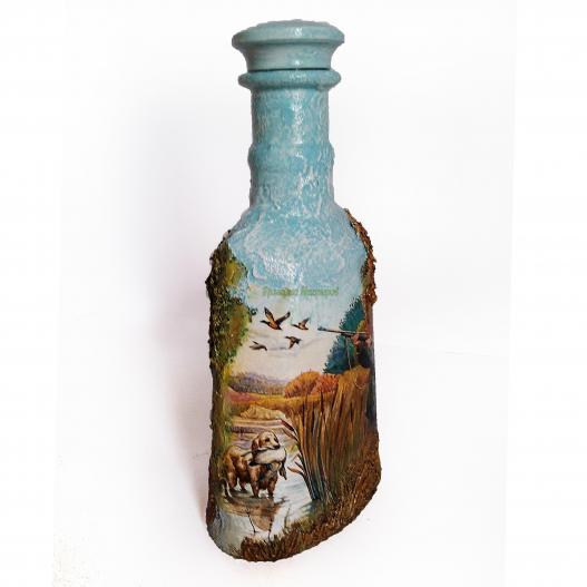 <div style=margin-left:10px><h1>Подарок мужчине охотнику Декор бутылки ′Утинная охота′</h1><p><a href="/catalog/podarki--suveniry/">Подарунки, сувеніри</a> » <a href="/catalog/podarki--suveniry/podarki/">Подарунки</a></p><i class="fa fa-map-marker"></i> Донецкая область, Мариуполь<br /><br /><div class="socdata"><script src="//yastatic.net/es5-shims/0.0.2/es5-shims.min.js"></script>
                                            <script src="//yastatic.net/share2/share.js"></script>
                                            <div class="ya-share2" data-services="facebook,gplus,twitter,lj,viber,whatsapp,skype" data-counter=""></div></div>