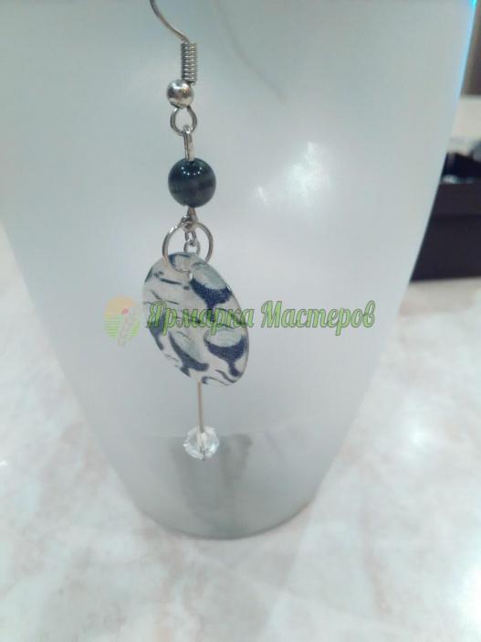 <div style=margin-left:10px><h1>Сережки</h1><p><a href="/catalog/bijuteriya/">Біжутерія</a> » <a href="/catalog/bijuteriya/sergi/">Сережки</a></p><i class="fa fa-map-marker"></i> Полтавская область, Полтава<br /><br /><div class="socdata"><script src="//yastatic.net/es5-shims/0.0.2/es5-shims.min.js"></script>
                                            <script src="//yastatic.net/share2/share.js"></script>
                                            <div class="ya-share2" data-services="facebook,gplus,twitter,lj,viber,whatsapp,skype" data-counter=""></div></div>