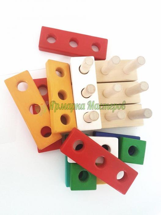 <div style=margin-left:10px><h1>Деревянная игрушка </h1><p><a href="/catalog/ukrasheniya/">Прикраси</a> » <a href="/catalog/ukrasheniya/igrushki/">Iграшки</a></p><i class="fa fa-map-marker"></i> Киевская область, Киев<br /><br /><div class="socdata"><script src="//yastatic.net/es5-shims/0.0.2/es5-shims.min.js"></script>
                                            <script src="//yastatic.net/share2/share.js"></script>
                                            <div class="ya-share2" data-services="facebook,gplus,twitter,lj,viber,whatsapp,skype" data-counter=""></div></div>