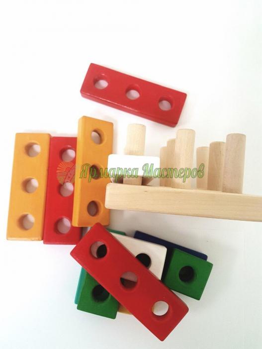 <div style=margin-left:10px><h1>Деревянная игрушка </h1><p><a href="/catalog/ukrasheniya/">Прикраси</a> » <a href="/catalog/ukrasheniya/igrushki/">Iграшки</a></p><i class="fa fa-map-marker"></i> Киевская область, Киев<br /><br /><div class="socdata"><script src="//yastatic.net/es5-shims/0.0.2/es5-shims.min.js"></script>
                                            <script src="//yastatic.net/share2/share.js"></script>
                                            <div class="ya-share2" data-services="facebook,gplus,twitter,lj,viber,whatsapp,skype" data-counter=""></div></div>