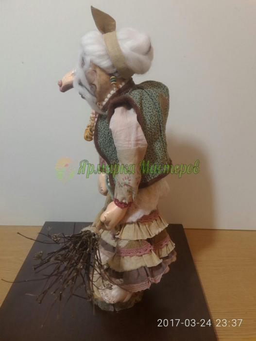 <div style=margin-left:10px><h1>Баба Яга авторская кукла ручной работы.</h1><p><a href="/catalog/igrushki/">Iграшки</a> » <a href="/catalog/igrushki/kukly/">Кукли</a></p><i class="fa fa-map-marker"></i> Днепропетровская область, Днепропетровск<br /><br /><div class="socdata"><script src="//yastatic.net/es5-shims/0.0.2/es5-shims.min.js"></script>
                                            <script src="//yastatic.net/share2/share.js"></script>
                                            <div class="ya-share2" data-services="facebook,gplus,twitter,lj,viber,whatsapp,skype" data-counter=""></div></div>