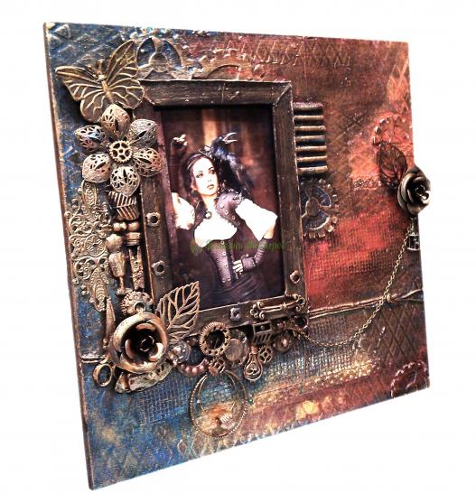 <div style=margin-left:10px><h1>Необычная фоторамка в стиле лофт оригинальный подарок на день рождения</h1><p><a href="/catalog/podarki--suveniry/">Подарунки, сувеніри</a> » <a href="/catalog/podarki--suveniry/podarki/">Подарунки</a></p><i class="fa fa-map-marker"></i> Донецкая область, Мариуполь<br /><br /><div class="socdata"><script src="//yastatic.net/es5-shims/0.0.2/es5-shims.min.js"></script>
                                            <script src="//yastatic.net/share2/share.js"></script>
                                            <div class="ya-share2" data-services="facebook,gplus,twitter,lj,viber,whatsapp,skype" data-counter=""></div></div>