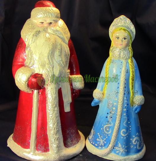 <div style=margin-left:10px><h1>Дед Мороз и Снегурочка</h1><p><a href="/catalog/podarki--suveniry/">Подарунки, сувеніри</a> » <a href="/catalog/podarki--suveniry/podarki/">Подарунки</a></p><i class="fa fa-map-marker"></i> Днепропетровская область, Днепропетровск<br /><br /><div class="socdata"><script src="//yastatic.net/es5-shims/0.0.2/es5-shims.min.js"></script>
                                            <script src="//yastatic.net/share2/share.js"></script>
                                            <div class="ya-share2" data-services="facebook,gplus,twitter,lj,viber,whatsapp,skype" data-counter=""></div></div>