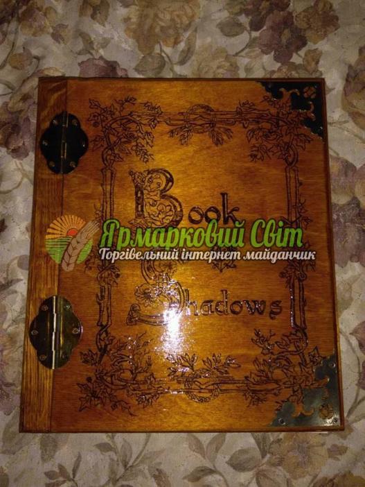 <div style=margin-left:10px><h1>книга для записей</h1><p><a href="/catalog/ezoterika/">Езотерика</a> » <a href="/catalog/ezoterika/raznoe/">Рiзне</a></p><i class="fa fa-map-marker"></i> Сумская область, Ахтырка<br /><br /><div class="socdata"><script src="//yastatic.net/es5-shims/0.0.2/es5-shims.min.js"></script>
                                            <script src="//yastatic.net/share2/share.js"></script>
                                            <div class="ya-share2" data-services="facebook,gplus,twitter,lj,viber,whatsapp,skype" data-counter=""></div></div>