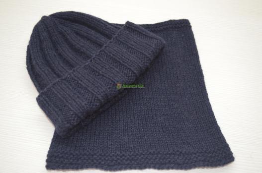 <div style=margin-left:10px><h1>Вязаная шапочка "Тыковка"</h1><p><a href="/catalog/golovnue_ubory/">Головні убори
</a> » <a href="/catalog/golovnue_ubory/shapki/">Шапки</a></p><i class="fa fa-map-marker"></i> Николаевская область, Южноукраинск<br /><br /><div class="socdata"><script src="//yastatic.net/es5-shims/0.0.2/es5-shims.min.js"></script>
                                            <script src="//yastatic.net/share2/share.js"></script>
                                            <div class="ya-share2" data-services="facebook,gplus,twitter,lj,viber,whatsapp,skype" data-counter=""></div></div>