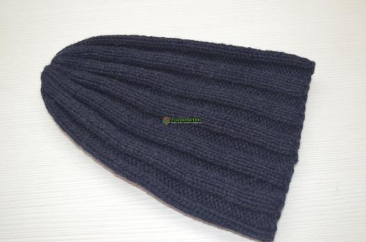 <div style=margin-left:10px><h1>Вязаная шапочка "Тыковка"</h1><p><a href="/catalog/golovnue_ubory/">Головні убори
</a> » <a href="/catalog/golovnue_ubory/shapki/">Шапки</a></p><i class="fa fa-map-marker"></i> Николаевская область, Южноукраинск<br /><br /><div class="socdata"><script src="//yastatic.net/es5-shims/0.0.2/es5-shims.min.js"></script>
                                            <script src="//yastatic.net/share2/share.js"></script>
                                            <div class="ya-share2" data-services="facebook,gplus,twitter,lj,viber,whatsapp,skype" data-counter=""></div></div>