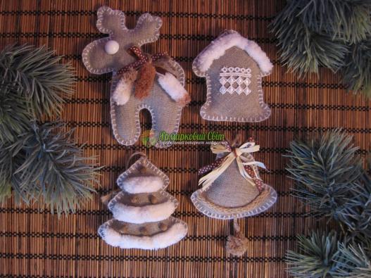 <div style=margin-left:10px><h1>Лляні різдвяні іграшки</h1><p><a href="/catalog/podarki--suveniry/">Подарунки, сувеніри</a> » <a href="/catalog/podarki--suveniry/igrushki/">Iграшки</a></p><i class="fa fa-map-marker"></i> Львовская область, Борислав<br /><br /><div class="socdata"><script src="//yastatic.net/es5-shims/0.0.2/es5-shims.min.js"></script>
                                            <script src="//yastatic.net/share2/share.js"></script>
                                            <div class="ya-share2" data-services="facebook,gplus,twitter,lj,viber,whatsapp,skype" data-counter=""></div></div>