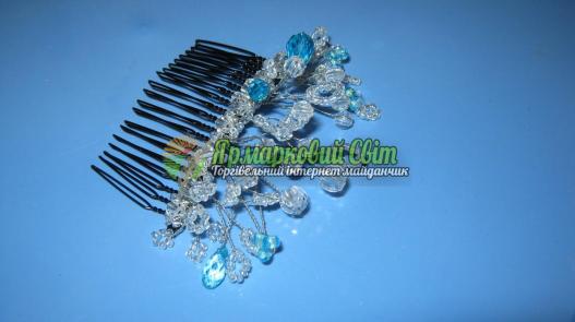 <div style=margin-left:10px><h1>Гребешок в прическу. Ручная работа! </h1><p><a href="/catalog/aksessuary/">Аксесуари</a> » <a href="/catalog/aksessuary/grebeshki/">Гребінці</a></p><i class="fa fa-map-marker"></i> Запорожская область, Бердянск<br /><br /><div class="socdata"><script src="//yastatic.net/es5-shims/0.0.2/es5-shims.min.js"></script>
                                            <script src="//yastatic.net/share2/share.js"></script>
                                            <div class="ya-share2" data-services="facebook,gplus,twitter,lj,viber,whatsapp,skype" data-counter=""></div></div>