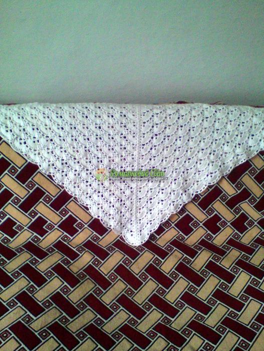 <div style=margin-left:10px><h1>Шаль біла вязана гачком</h1><p><a href="/catalog/golovnue_ubory/">Головні убори
</a> » <a href="/catalog/golovnue_ubory/shapki/">Шапки</a></p><i class="fa fa-map-marker"></i> Тернопольская область, Залещики<br /><br /><script src="//yastatic.net/es5-shims/0.0.2/es5-shims.min.js"></script>
                                            <script src="//yastatic.net/share2/share.js"></script>
                                            <div class="ya-share2" data-services="facebook,gplus,twitter,lj,viber,whatsapp,skype" data-counter=""></div><br /><div class="socdata"></div></div>