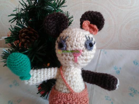 <div style=margin-left:10px><h1>Вязаный Мишка Малинка</h1><p><a href="/catalog/igrushki/">Iграшки</a> » <a href="/catalog/igrushki/myagkie/">М'які</a></p><i class="fa fa-map-marker"></i> Харьковская область, Харьков<br /><br /><div class="socdata"><script src="//yastatic.net/es5-shims/0.0.2/es5-shims.min.js"></script>
                                            <script src="//yastatic.net/share2/share.js"></script>
                                            <div class="ya-share2" data-services="facebook,gplus,twitter,lj,viber,whatsapp,skype" data-counter=""></div></div>