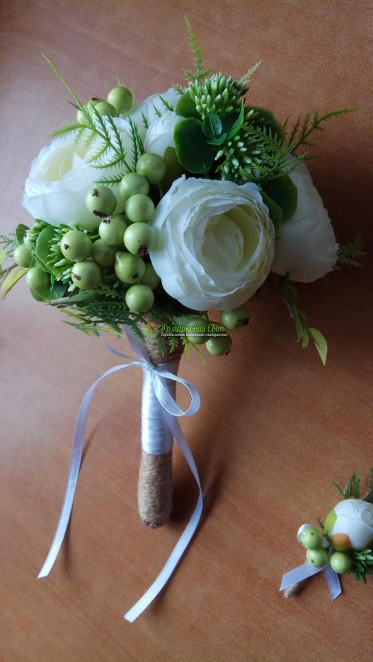 <div style=margin-left:10px><h1>Свадебный букет. Букет невесты свидетельницы дублер.</h1><p><a href="/catalog/ukrasheniya/">Прикраси</a> » <a href="/catalog/ukrasheniya/aksessuary/">Аксесуари</a></p><i class="fa fa-map-marker"></i> Киевская область, Киев<br /><br /><script src="//yastatic.net/es5-shims/0.0.2/es5-shims.min.js"></script>
                                            <script src="//yastatic.net/share2/share.js"></script>
                                            <div class="ya-share2" data-services="facebook,gplus,twitter,lj,viber,whatsapp,skype" data-counter=""></div><br /><div class="socdata"></div></div>