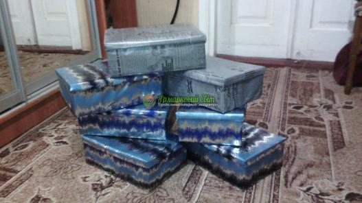 <div style=margin-left:10px><h1>Подарункові коробки (сховай свій подарунок)</h1><p><a href="/catalog/podarki--suveniry/">Подарунки, сувеніри</a> » <a href="/catalog/podarki--suveniry/podarki/">Подарунки</a></p><i class="fa fa-map-marker"></i> Тернопольская область, Лановцы<br /><br /><div class="socdata"><script src="//yastatic.net/es5-shims/0.0.2/es5-shims.min.js"></script>
                                            <script src="//yastatic.net/share2/share.js"></script>
                                            <div class="ya-share2" data-services="facebook,gplus,twitter,lj,viber,whatsapp,skype" data-counter=""></div></div>