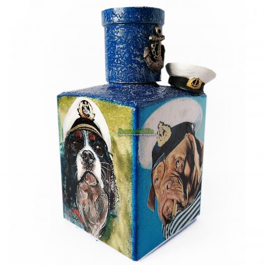 <div style=margin-left:10px><h1>Подарок мужчине моряку на новый год 2018. Символ 2018 года.</h1><p><a href="/catalog/podarki--suveniry/">Подарунки, сувеніри</a> » <a href="/catalog/podarki--suveniry/podarki/">Подарунки</a></p><i class="fa fa-map-marker"></i> Донецкая область, Мариуполь<br /><br /><div class="socdata"><script src="//yastatic.net/es5-shims/0.0.2/es5-shims.min.js"></script>
                                            <script src="//yastatic.net/share2/share.js"></script>
                                            <div class="ya-share2" data-services="facebook,gplus,twitter,lj,viber,whatsapp,skype" data-counter=""></div></div>