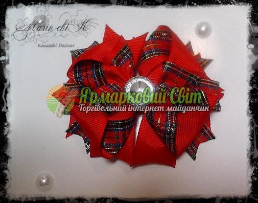 <div style=margin-left:10px><h1>Заколочки,резиночки канзаши</h1><p><a href="/catalog/aksessuary/">Аксесуари</a> » <a href="/catalog/aksessuary/zakolki--zajimy/">Шпильки, затискачі</a></p><i class="fa fa-map-marker"></i> Полтавская область, Кременчуг<br /><br /><div class="socdata"><script src="//yastatic.net/es5-shims/0.0.2/es5-shims.min.js"></script>
                                            <script src="//yastatic.net/share2/share.js"></script>
                                            <div class="ya-share2" data-services="facebook,gplus,twitter,lj,viber,whatsapp,skype" data-counter=""></div></div>