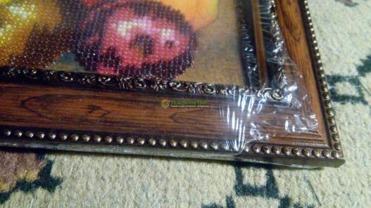 <div style=margin-left:10px><h1>картина из бисера ,,Дары осени,,</h1><p><a href="/catalog/kartiny/">Картини</a> » <a href="/catalog/kartiny/vyshitye/">Вишиті</a></p><i class="fa fa-map-marker"></i> Киевская область, Киев<br /><br /><div class="socdata"><script src="//yastatic.net/es5-shims/0.0.2/es5-shims.min.js"></script>
                                            <script src="//yastatic.net/share2/share.js"></script>
                                            <div class="ya-share2" data-services="facebook,gplus,twitter,lj,viber,whatsapp,skype" data-counter=""></div></div>