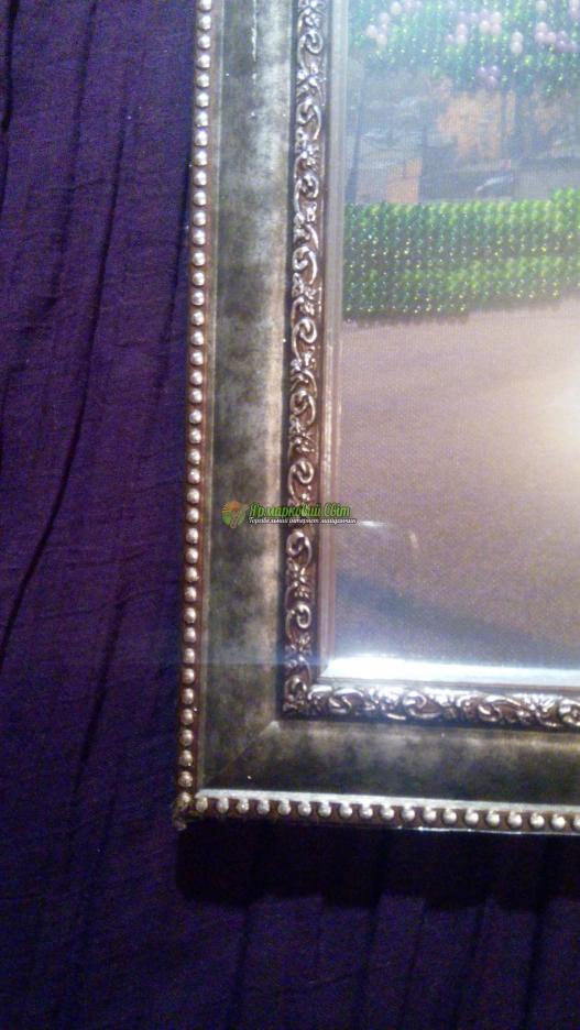 <div style=margin-left:10px><h1>картина из бисера "Эйфелевая башня"</h1><p><a href="/catalog/kartiny/">Картини</a> » <a href="/catalog/kartiny/vyshitye/">Вишиті</a></p><i class="fa fa-map-marker"></i> Киевская область, Киев<br /><br /><div class="socdata"><script src="//yastatic.net/es5-shims/0.0.2/es5-shims.min.js"></script>
                                            <script src="//yastatic.net/share2/share.js"></script>
                                            <div class="ya-share2" data-services="facebook,gplus,twitter,lj,viber,whatsapp,skype" data-counter=""></div></div>