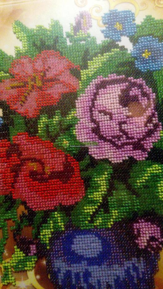 <div style=margin-left:10px><h1>картина из бисера  "Цветы в вазе"</h1><p><a href="/catalog/kartiny/">Картини</a> » <a href="/catalog/kartiny/vyshitye/">Вишиті</a></p><i class="fa fa-map-marker"></i> Киевская область, Киев<br /><br /><div class="socdata"><script src="//yastatic.net/es5-shims/0.0.2/es5-shims.min.js"></script>
                                            <script src="//yastatic.net/share2/share.js"></script>
                                            <div class="ya-share2" data-services="facebook,gplus,twitter,lj,viber,whatsapp,skype" data-counter=""></div></div>