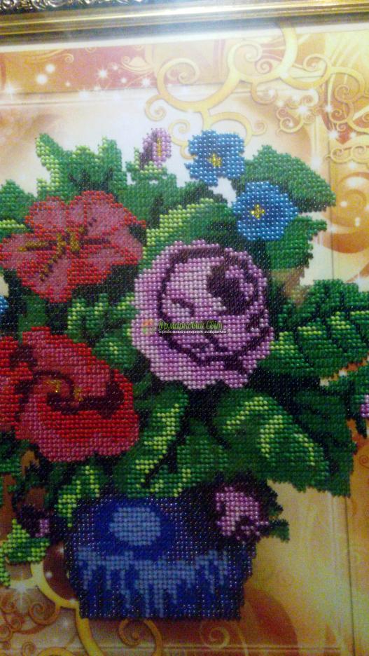 <div style=margin-left:10px><h1>картина из бисера  "Цветы в вазе"</h1><p><a href="/catalog/kartiny/">Картини</a> » <a href="/catalog/kartiny/vyshitye/">Вишиті</a></p><i class="fa fa-map-marker"></i> Киевская область, Киев<br /><br /><div class="socdata"><script src="//yastatic.net/es5-shims/0.0.2/es5-shims.min.js"></script>
                                            <script src="//yastatic.net/share2/share.js"></script>
                                            <div class="ya-share2" data-services="facebook,gplus,twitter,lj,viber,whatsapp,skype" data-counter=""></div></div>