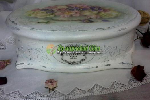 <div style=margin-left:10px><h1>шкатулки  в технике декупаж</h1><p><a href="/catalog/podarki--suveniry/">Подарунки, сувеніри</a> » <a href="/catalog/podarki--suveniry/podarki/">Подарунки</a></p><i class="fa fa-map-marker"></i> Ровенская область, Здолбунов<br /><br /><div class="socdata"><script src="//yastatic.net/es5-shims/0.0.2/es5-shims.min.js"></script>
                                            <script src="//yastatic.net/share2/share.js"></script>
                                            <div class="ya-share2" data-services="facebook,gplus,twitter,lj,viber,whatsapp,skype" data-counter=""></div></div>