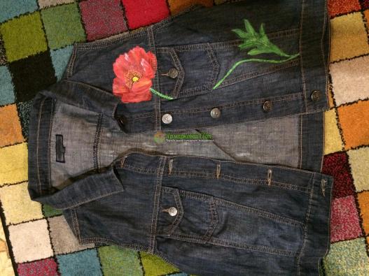 <div style=margin-left:10px><h1>Жилетка джинсовая маки </h1><p><a href="/catalog/shite/">Шиття</a> » <a href="/catalog/shite/shite--odejda/">Шиття, одяг</a></p><i class="fa fa-map-marker"></i> Киевская область, Боярка<br /><br /><div class="socdata"><script src="//yastatic.net/es5-shims/0.0.2/es5-shims.min.js"></script>
                                            <script src="//yastatic.net/share2/share.js"></script>
                                            <div class="ya-share2" data-services="facebook,gplus,twitter,lj,viber,whatsapp,skype" data-counter=""></div></div>