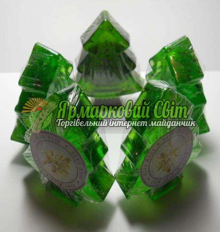 <div style=margin-left:10px><h1>Мыло из трав, ручная работа!</h1><p><a href="/catalog/kosmetika/">Косметика</a> » <a href="/catalog/kosmetika/dlya-lica/">Для обличчя
</a></p><i class="fa fa-map-marker"></i> Киевская область, Киев<br /><br /><div class="socdata"><script src="//yastatic.net/es5-shims/0.0.2/es5-shims.min.js"></script>
                                            <script src="//yastatic.net/share2/share.js"></script>
                                            <div class="ya-share2" data-services="facebook,gplus,twitter,lj,viber,whatsapp,skype" data-counter=""></div></div>