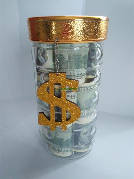 <div style=margin-left:10px><h1>"Грошова банка" сувенір</h1><p><a href="/catalog/podarki--suveniry/">Подарунки, сувеніри</a> » <a href="/catalog/podarki--suveniry/suveniry/">Сувеніри</a></p><i class="fa fa-map-marker"></i> Черновицкая область, Вижница<br /><br /><div class="socdata"><script src="//yastatic.net/es5-shims/0.0.2/es5-shims.min.js"></script>
                                            <script src="//yastatic.net/share2/share.js"></script>
                                            <div class="ya-share2" data-services="facebook,gplus,twitter,lj,viber,whatsapp,skype" data-counter=""></div></div>