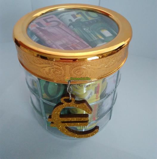 <div style=margin-left:10px><h1>Сувенір " Грошова  банка"</h1><p><a href="/catalog/podarki--suveniry/">Подарунки, сувеніри</a> » <a href="/catalog/podarki--suveniry/suveniry/">Сувеніри</a></p><i class="fa fa-map-marker"></i> Черновицкая область, Вижница<br /><br /><div class="socdata"><script src="//yastatic.net/es5-shims/0.0.2/es5-shims.min.js"></script>
                                            <script src="//yastatic.net/share2/share.js"></script>
                                            <div class="ya-share2" data-services="facebook,gplus,twitter,lj,viber,whatsapp,skype" data-counter=""></div></div>