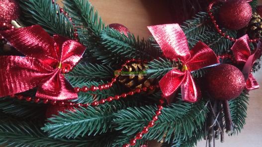 <div style=margin-left:10px><h1>Новогодний рождественский венок</h1><p><a href="/catalog/ezoterika/">Езотерика</a> » <a href="/catalog/ezoterika/raznoe/">Рiзне</a></p><i class="fa fa-map-marker"></i> Киевская область, Киев<br /><br /><div class="socdata"><script src="//yastatic.net/es5-shims/0.0.2/es5-shims.min.js"></script>
                                            <script src="//yastatic.net/share2/share.js"></script>
                                            <div class="ya-share2" data-services="facebook,gplus,twitter,lj,viber,whatsapp,skype" data-counter=""></div></div>