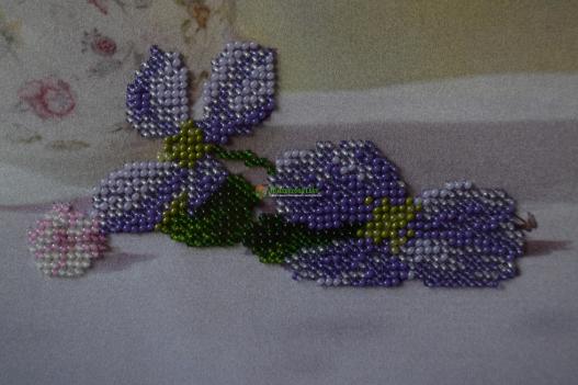 <div style=margin-left:10px><h1>Картина "Летний букет"</h1><p><a href="/catalog/kartiny/">Картини</a> » <a href="/catalog/kartiny/vyshitye/">Вишиті</a></p><i class="fa fa-map-marker"></i> Днепропетровская область, Днепропетровск<br /><br /><div class="socdata"><script src="//yastatic.net/es5-shims/0.0.2/es5-shims.min.js"></script>
                                            <script src="//yastatic.net/share2/share.js"></script>
                                            <div class="ya-share2" data-services="facebook,gplus,twitter,lj,viber,whatsapp,skype" data-counter=""></div></div>