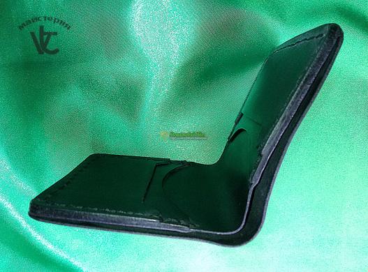 <div style=margin-left:10px><h1>Гаманець шкіряний чоловічий (портмоне)</h1><p><a href="/catalog/ukrasheniya/">Прикраси</a> » <a href="/catalog/ukrasheniya/aksessuary/">Аксесуари</a></p><i class="fa fa-map-marker"></i> Житомирская область, Коростень<br /><br /><div class="socdata"><script src="//yastatic.net/es5-shims/0.0.2/es5-shims.min.js"></script>
                                            <script src="//yastatic.net/share2/share.js"></script>
                                            <div class="ya-share2" data-services="facebook,gplus,twitter,lj,viber,whatsapp,skype" data-counter=""></div></div>