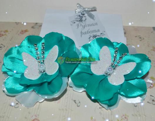 <div style=margin-left:10px><h1>Резинки для волос</h1><p><a href="/catalog/ukrasheniya/">Прикраси</a> » <a href="/catalog/ukrasheniya/aksessuary/">Аксесуари</a></p><i class="fa fa-map-marker"></i> Днепропетровская область, Днепропетровск<br /><br /><div class="socdata"><script src="//yastatic.net/es5-shims/0.0.2/es5-shims.min.js"></script>
                                            <script src="//yastatic.net/share2/share.js"></script>
                                            <div class="ya-share2" data-services="facebook,gplus,twitter,lj,viber,whatsapp,skype" data-counter=""></div></div>