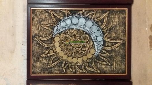 <div style=margin-left:10px><h1>Панно из монет</h1><p><a href="/catalog/kartiny/">Картини</a> » <a href="/catalog/kartiny/panno/">Панно</a></p><i class="fa fa-map-marker"></i> Полтавская область, Полтава<br /><br /><div class="socdata"><script src="//yastatic.net/es5-shims/0.0.2/es5-shims.min.js"></script>
                                            <script src="//yastatic.net/share2/share.js"></script>
                                            <div class="ya-share2" data-services="facebook,gplus,twitter,lj,viber,whatsapp,skype" data-counter=""></div></div>