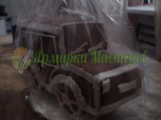 <div style=margin-left:10px><h1>Имбирные пряники "Сани с оленями"</h1><p><a href="/catalog/dekor/">Декор</a> » <a href="/catalog/dekor/drugoe/">Iнше</a></p><i class="fa fa-map-marker"></i> Киевская область, Киев<br /><br /><div class="socdata"><script src="//yastatic.net/es5-shims/0.0.2/es5-shims.min.js"></script>
                                            <script src="//yastatic.net/share2/share.js"></script>
                                            <div class="ya-share2" data-services="facebook,gplus,twitter,lj,viber,whatsapp,skype" data-counter=""></div></div>