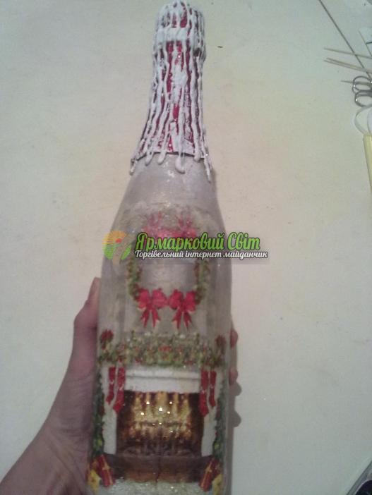 <div style=margin-left:10px><h1>Зимний декупаж шампанское</h1><p><a href="/catalog/podarki--suveniry/">Подарунки, сувеніри</a> » <a href="/catalog/podarki--suveniry/suveniry/">Сувеніри</a></p><i class="fa fa-map-marker"></i> Киевская область, Киев<br /><br /><div class="socdata"><script src="//yastatic.net/es5-shims/0.0.2/es5-shims.min.js"></script>
                                            <script src="//yastatic.net/share2/share.js"></script>
                                            <div class="ya-share2" data-services="facebook,gplus,twitter,lj,viber,whatsapp,skype" data-counter=""></div></div>