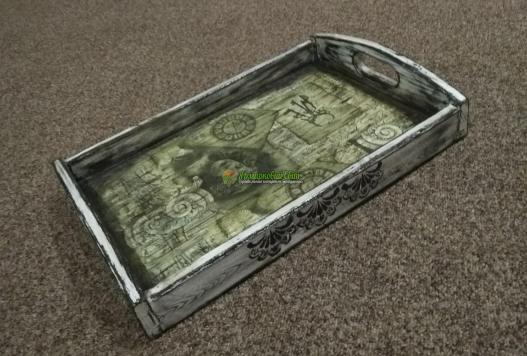 <div style=margin-left:10px><h1>Поднос деревянный </h1><p><a href="/catalog/podarki--suveniry/">Подарунки, сувеніри</a> » <a href="/catalog/podarki--suveniry/podarki/">Подарунки</a></p><i class="fa fa-map-marker"></i> Одесская область, Белгород-Днестровский<br /><br /><div class="socdata"><script src="//yastatic.net/es5-shims/0.0.2/es5-shims.min.js"></script>
                                            <script src="//yastatic.net/share2/share.js"></script>
                                            <div class="ya-share2" data-services="facebook,gplus,twitter,lj,viber,whatsapp,skype" data-counter=""></div></div>