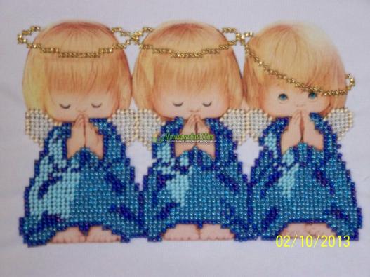 <div style=margin-left:10px><h1>Иконы</h1><p><a href="/catalog/kartiny/">Картини</a> » <a href="/catalog/kartiny/vyshitye/">Вишиті</a></p><i class="fa fa-map-marker"></i> Киевская область, Буча<br /><br /><div class="socdata"><script src="//yastatic.net/es5-shims/0.0.2/es5-shims.min.js"></script>
                                            <script src="//yastatic.net/share2/share.js"></script>
                                            <div class="ya-share2" data-services="facebook,gplus,twitter,lj,viber,whatsapp,skype" data-counter=""></div></div>