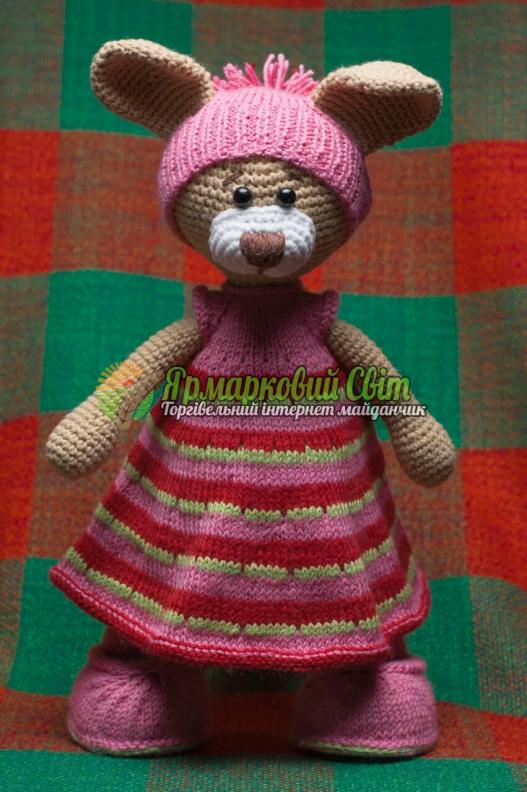 <div style=margin-left:10px><h1>Игрушки амигуруми</h1><p><a href="/catalog/igrushki/">Iграшки</a> » <a href="/catalog/igrushki/myagkie/">М'які</a></p><i class="fa fa-map-marker"></i> Днепропетровская область, Павлоград<br /><br /><div class="socdata"><script src="//yastatic.net/es5-shims/0.0.2/es5-shims.min.js"></script>
                                            <script src="//yastatic.net/share2/share.js"></script>
                                            <div class="ya-share2" data-services="facebook,gplus,twitter,lj,viber,whatsapp,skype" data-counter=""></div></div>