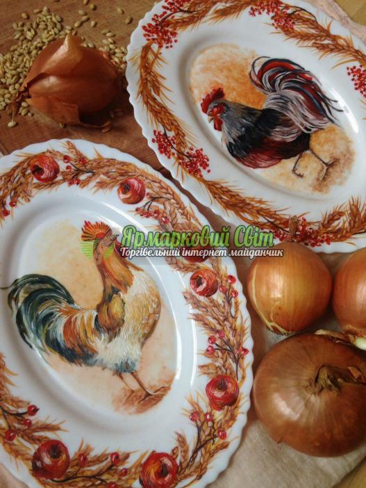 <div style=margin-left:10px><h1>Настенная тарелка</h1><p><a href="/catalog/dekor/">Декор</a> » <a href="/catalog/dekor/posuda/">Посуд</a></p><i class="fa fa-map-marker"></i> Волынская область, Луцк<br /><br /><div class="socdata"><script src="//yastatic.net/es5-shims/0.0.2/es5-shims.min.js"></script>
                                            <script src="//yastatic.net/share2/share.js"></script>
                                            <div class="ya-share2" data-services="facebook,gplus,twitter,lj,viber,whatsapp,skype" data-counter=""></div></div>