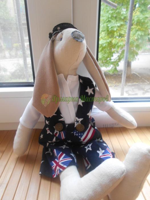 <div style=margin-left:10px><h1>Заяц Тильда</h1><p><a href="/catalog/ukrasheniya/">Прикраси</a> » <a href="/catalog/ukrasheniya/igrushki/">Iграшки</a></p><i class="fa fa-map-marker"></i> Донецкая область, Краматорск<br /><br /><div class="socdata"><script src="//yastatic.net/es5-shims/0.0.2/es5-shims.min.js"></script>
                                            <script src="//yastatic.net/share2/share.js"></script>
                                            <div class="ya-share2" data-services="facebook,gplus,twitter,lj,viber,whatsapp,skype" data-counter=""></div></div>